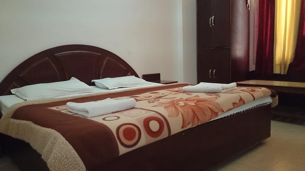 Hotel Maharaja Katra (Jammu and Kashmir) Room photo