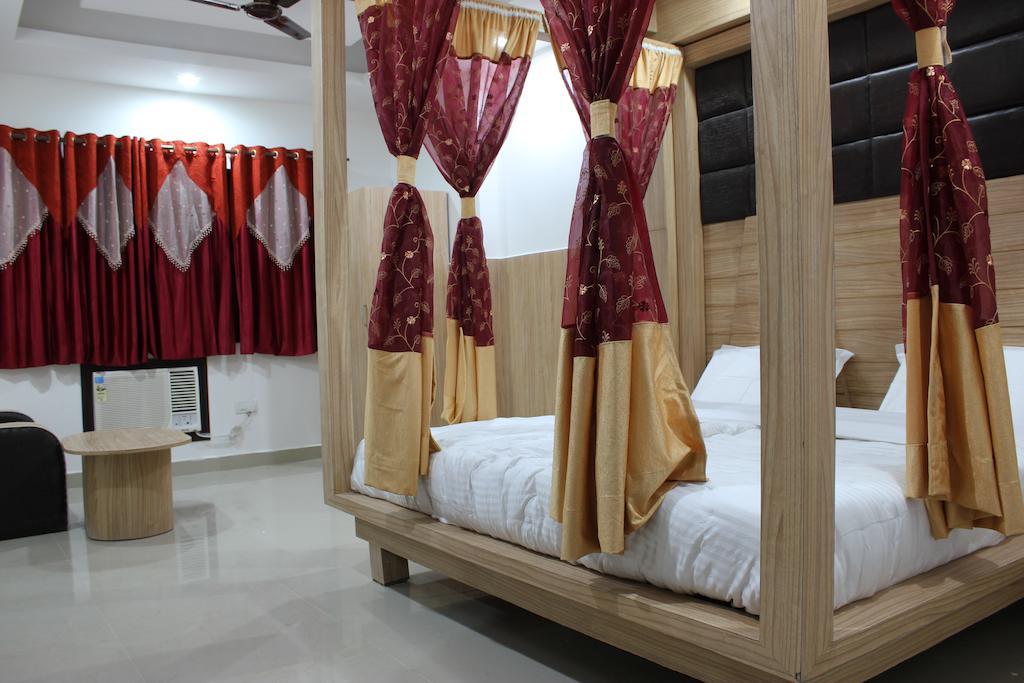 Hotel Maharaja Katra (Jammu and Kashmir) Room photo